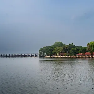 Ktdc Kumarakom Gateway Alappuzha